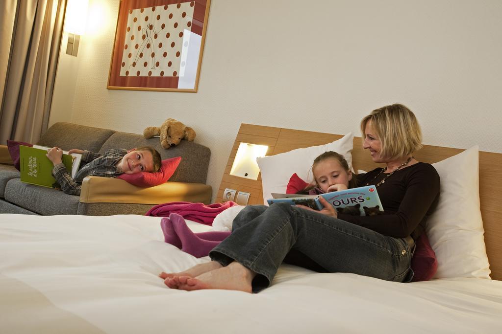 Novotel Genève Aéroport France Ferney-Voltaire Buitenkant foto