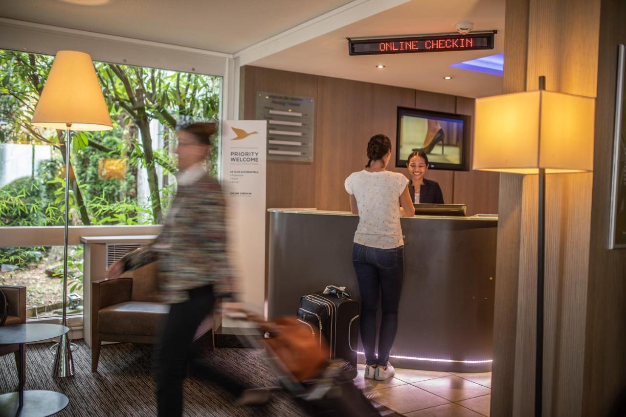 Novotel Genève Aéroport France Ferney-Voltaire Buitenkant foto